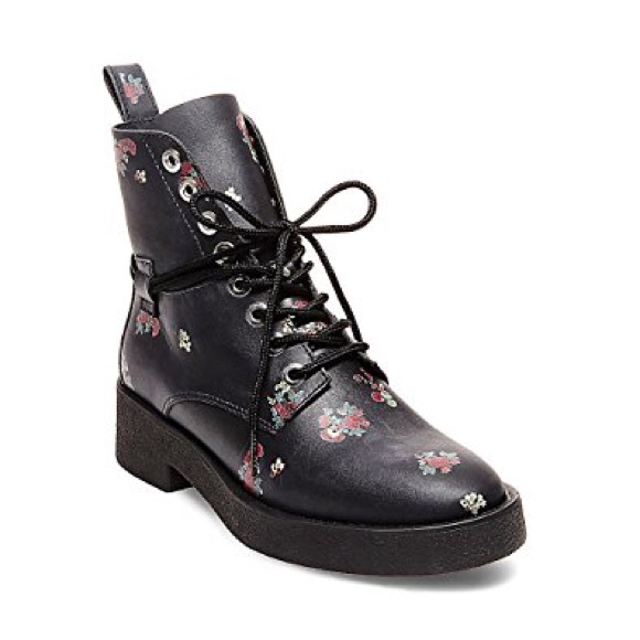 steve madden floral boots
